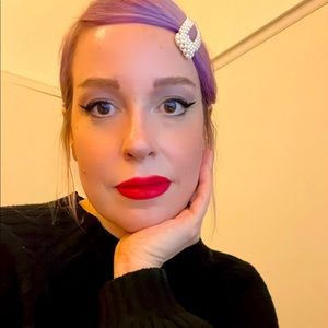 Meet your Posher, Lauren